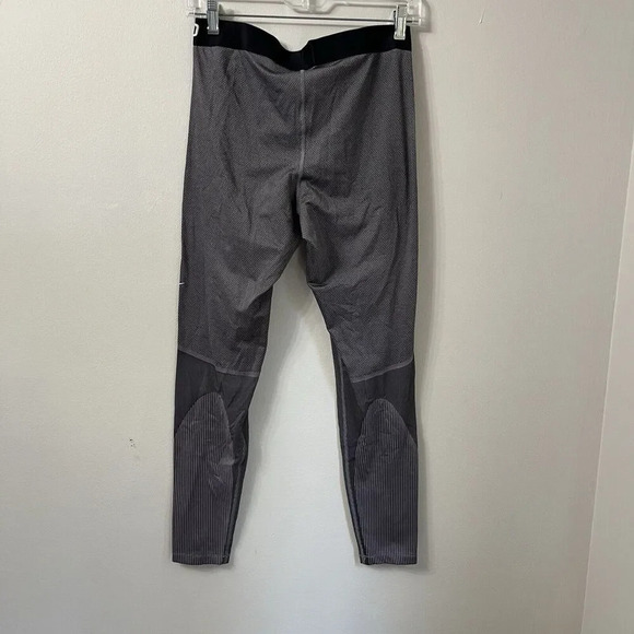 Nike Pro Hyperwarm Leggings Gray L 29x29 Athleisure Base Layer Gorpcore Gym - Picture 10 of 11